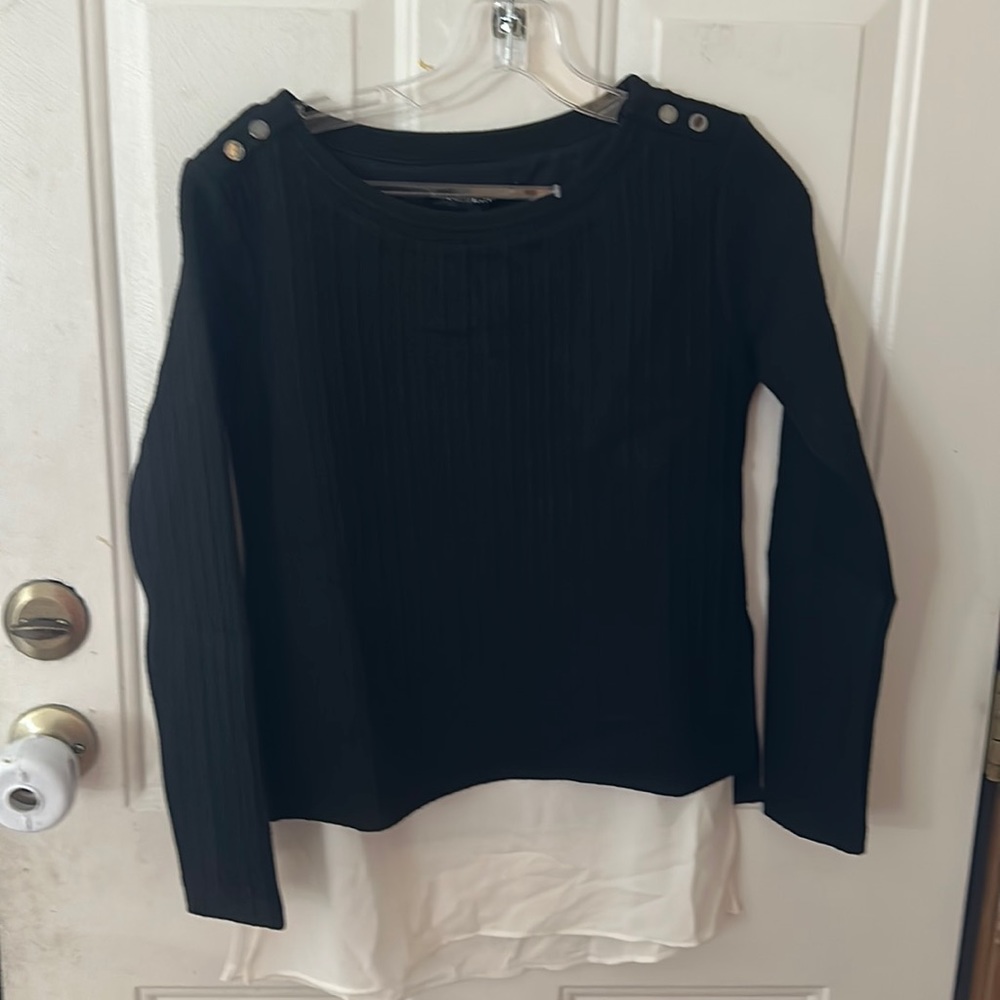 WHITE HOUSE BLACK MARKET LAYERED TUNIC/SWEATER: BLACK/WHITE: NWOT:SZ XXS